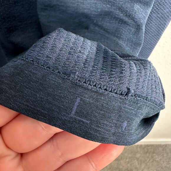 Lululemon Mens Metal Vent Tech Long Sleeve Crew Neck Shirt in Blue Size Large - Picture 3 of 7
